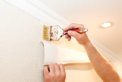 Pose de papier peint à Poiroux — revêtements muraux et toiles de verre